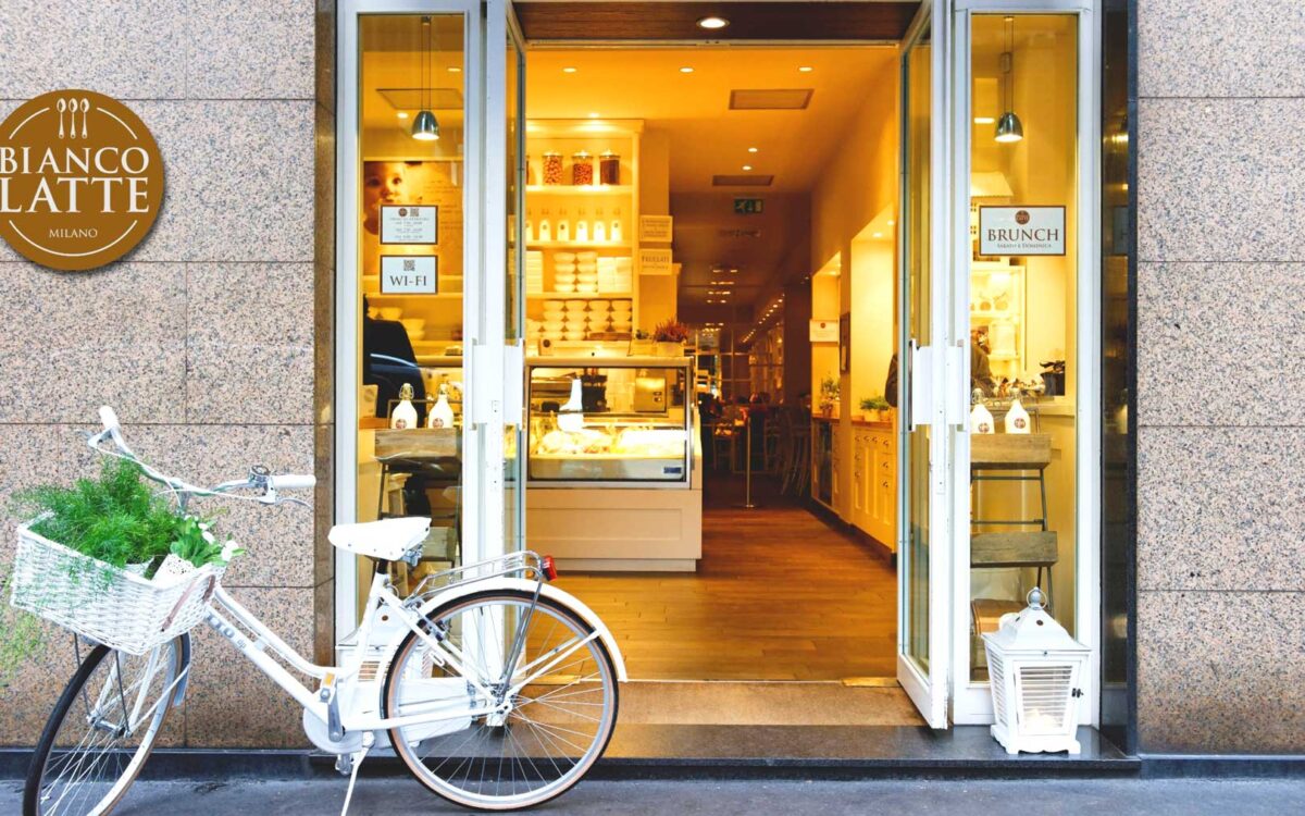 Biancolatte, Milano