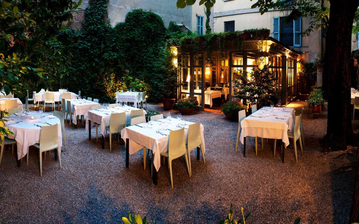 Ristorante la Brisa in the city centre, Milan