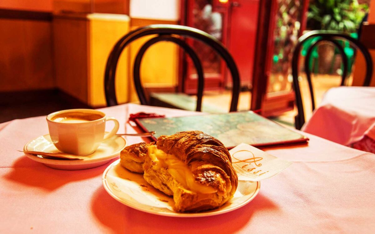 Pasticceria Sissi in the Bacone area, Milan