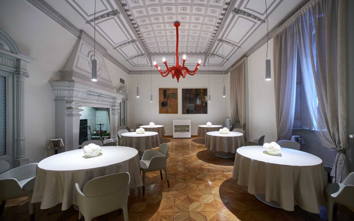 Contraste, Michelin-starred restaurant in the San Gottardo area, Milan