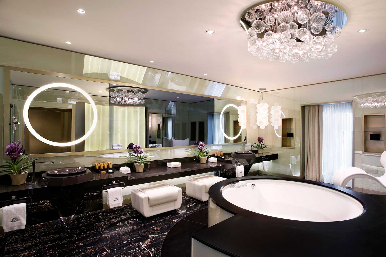 Excelsior Hotel Gallia | Katara Suite - Bathroom