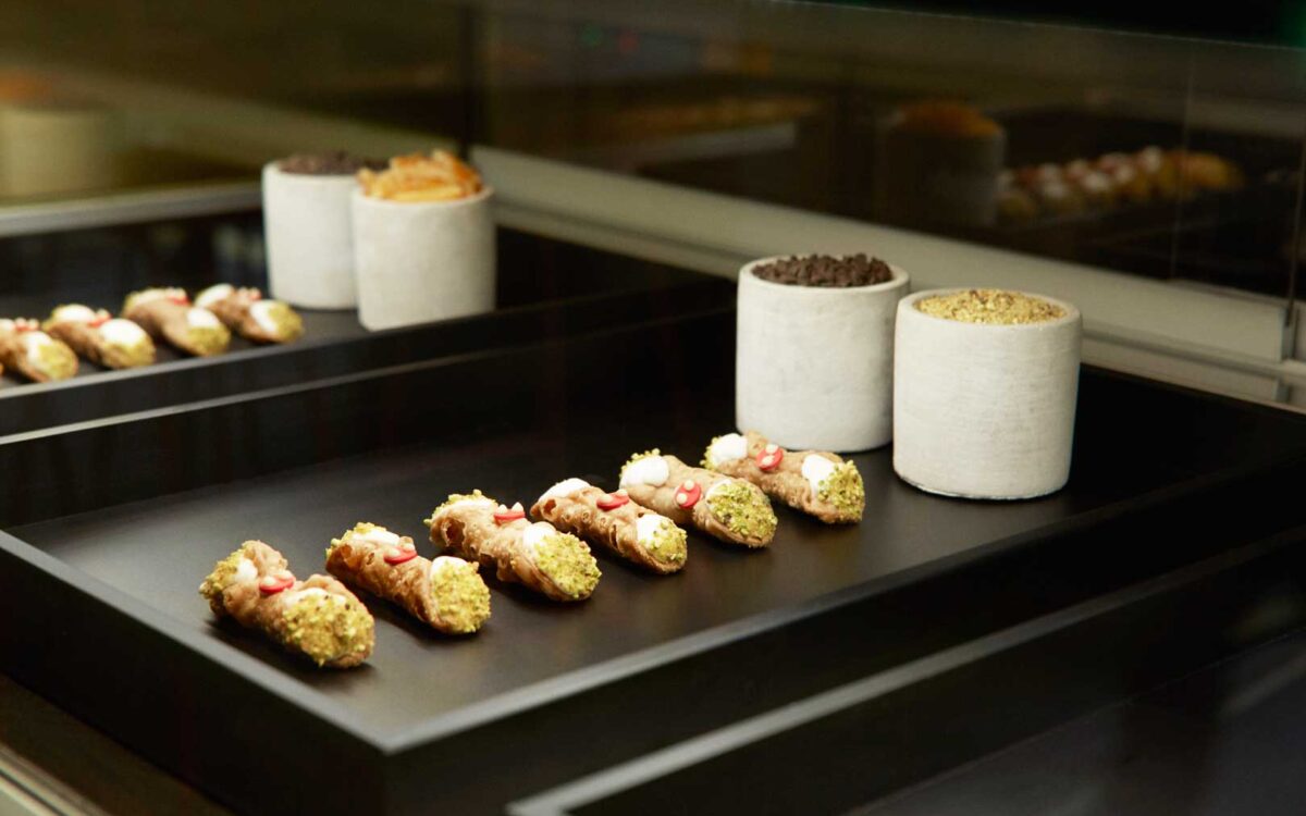 Il distretto dei cannoli - Bottone - Milano