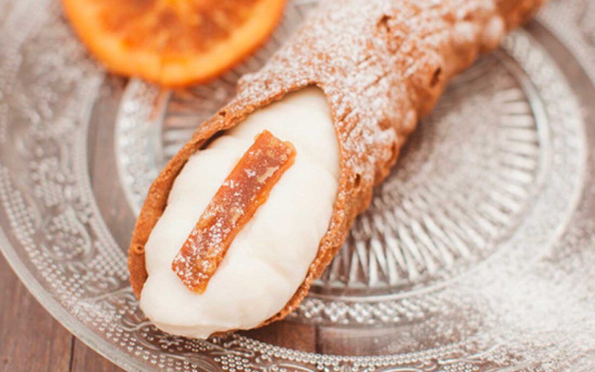 The cannoli district between Brera and Moscova: Il Cannolo