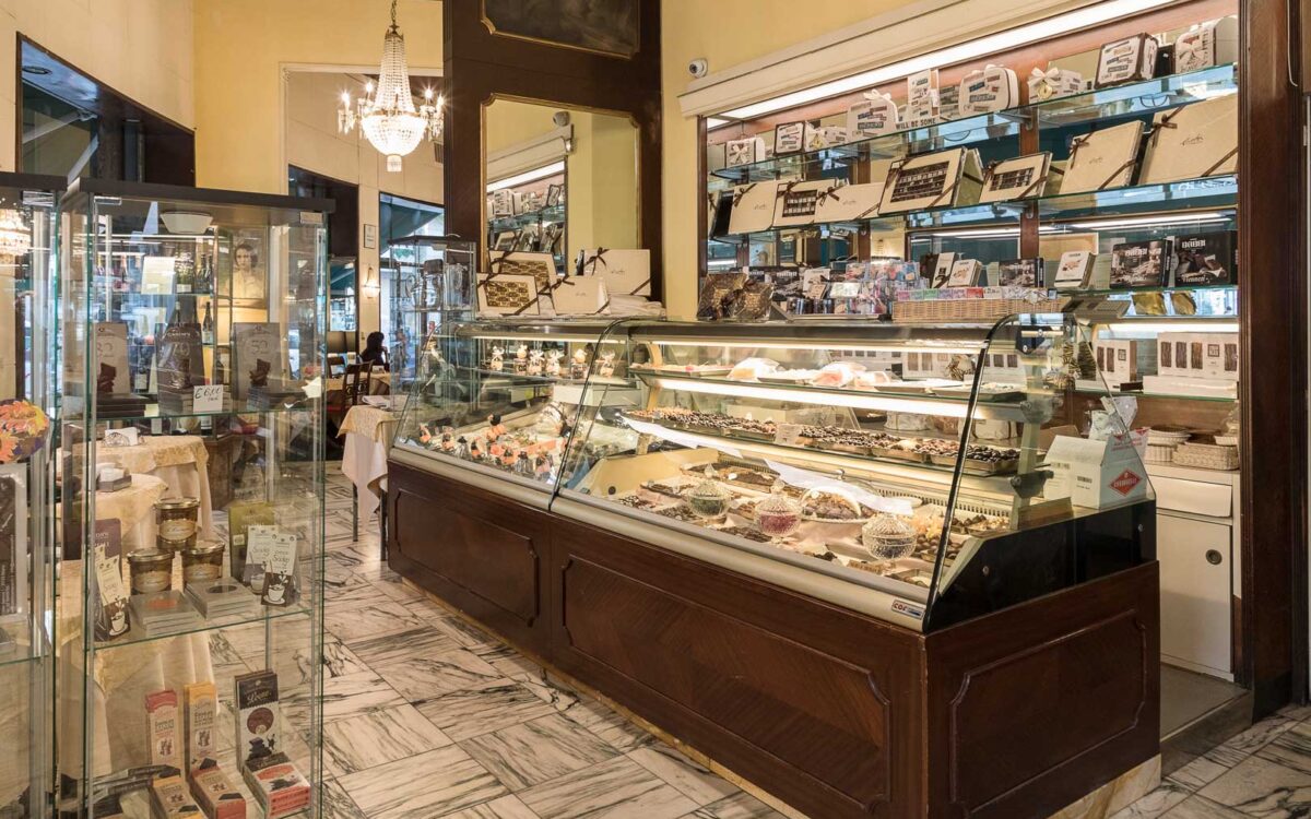 Pasticceria Cucchi in zona Ticinese, Milano
