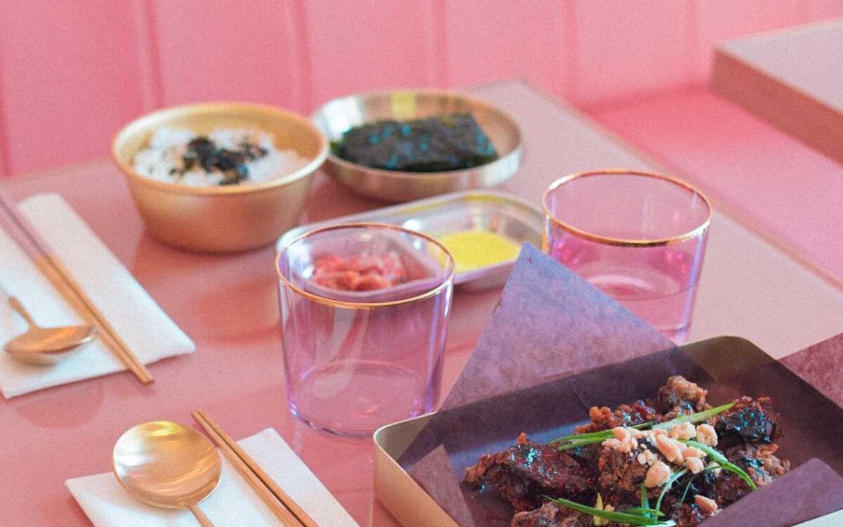 Okja, restaurant in Milan