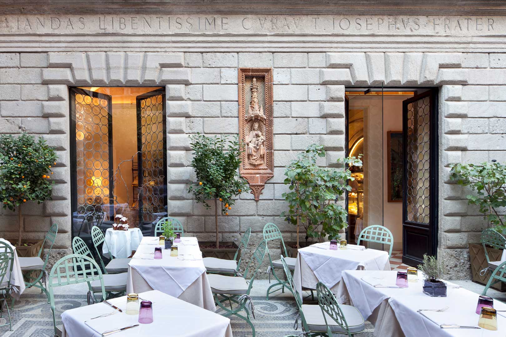 I migliori ristoranti con cortile di Milano