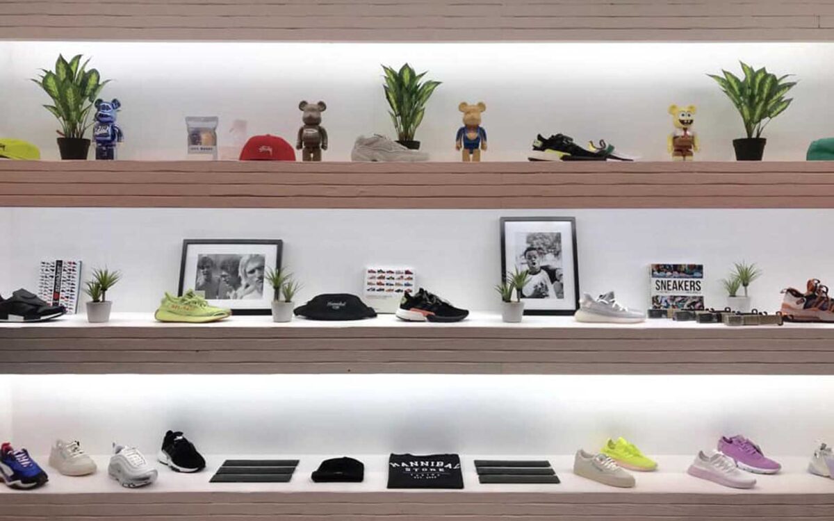 Hannibal Store, Turin
