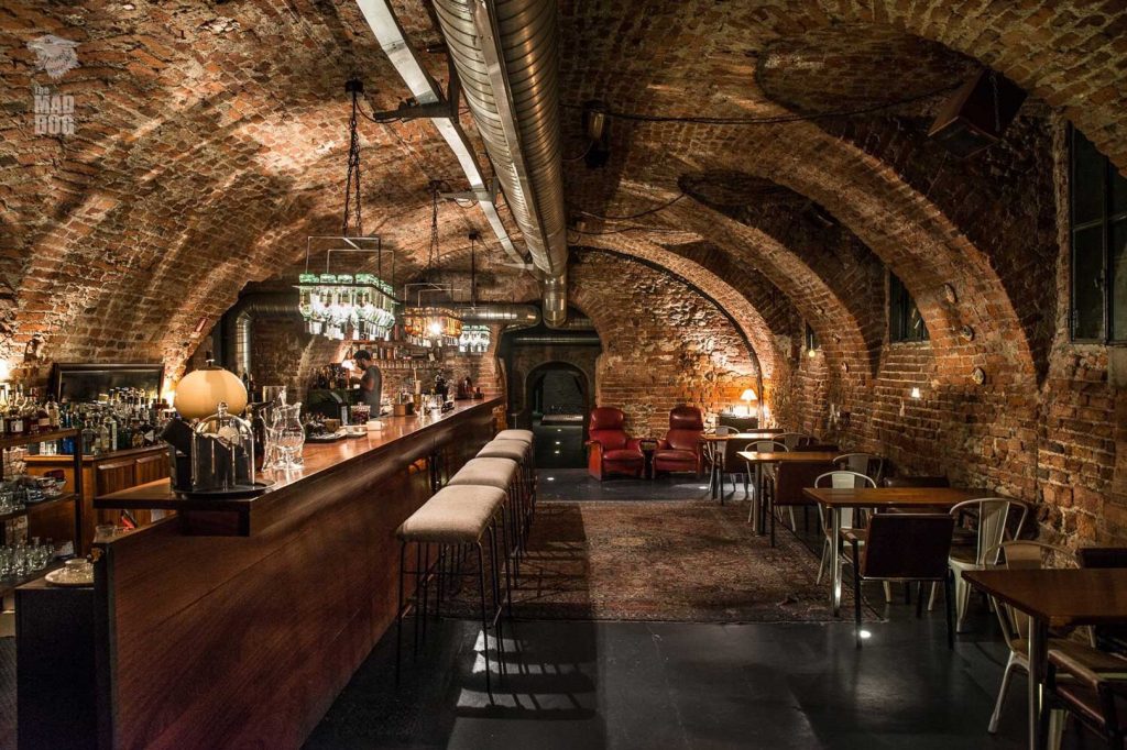 Mad Dog Social Club, Torino