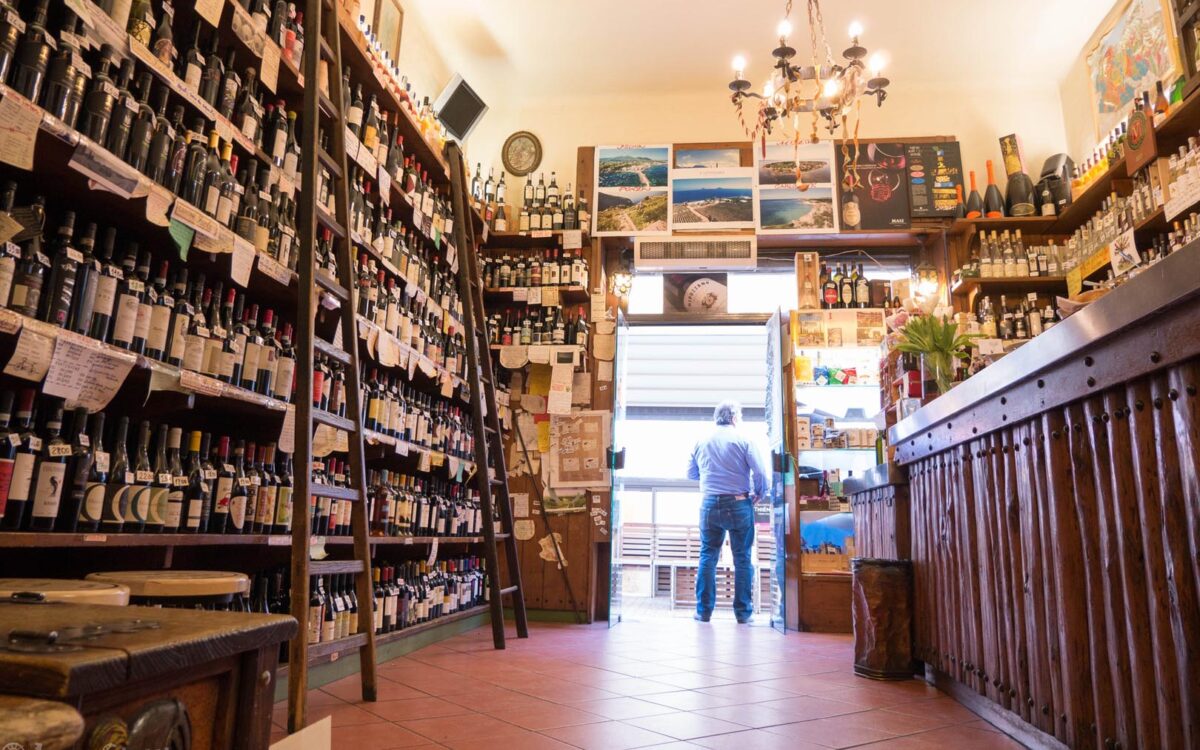 10 vinerie di quartiere a Milano: Cantine Isola