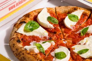 Pizza in Delivery a Firenze: le Migliori Pizzerie con Consegna a Domicilio