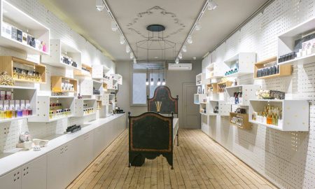 Le Profumerie di Bologna dove Trovare la Fragranza Perfetta