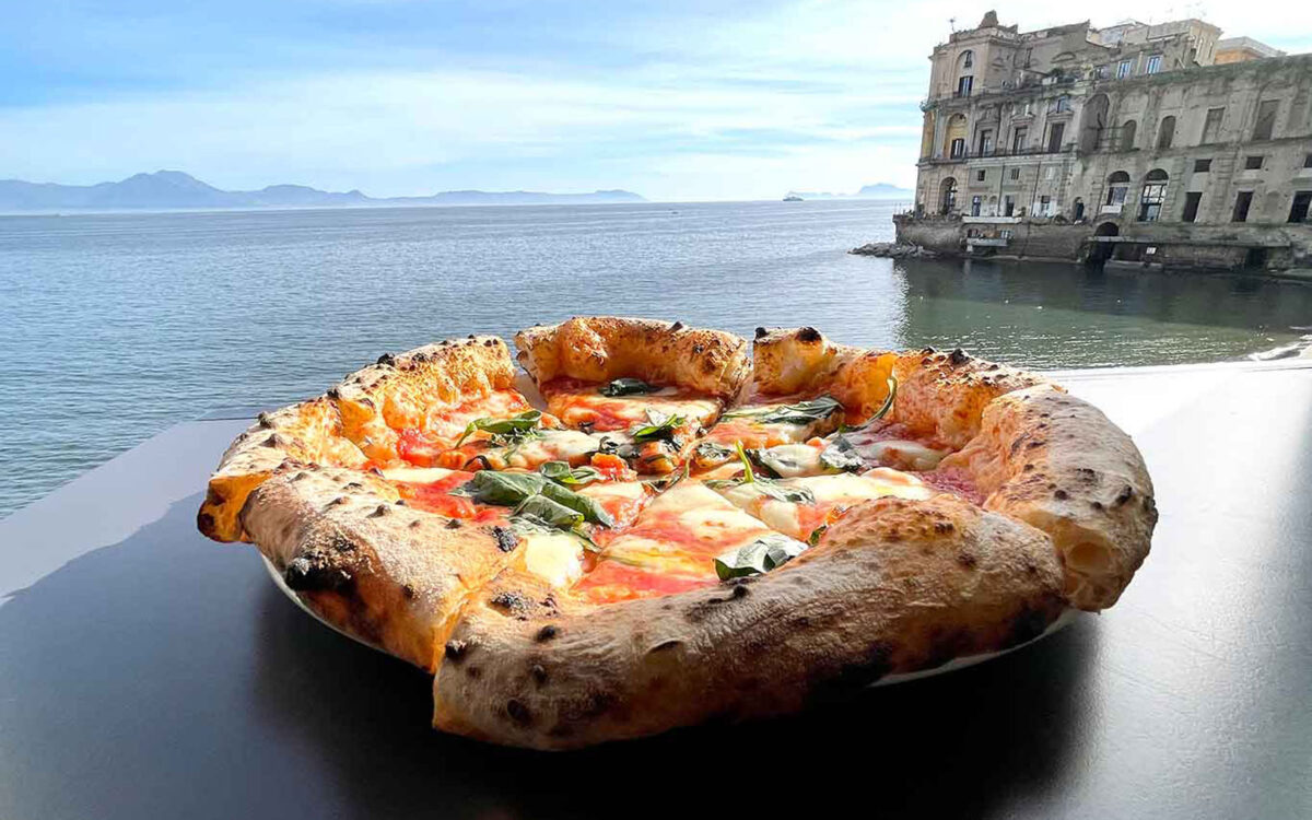 The best pizzerias in Naples