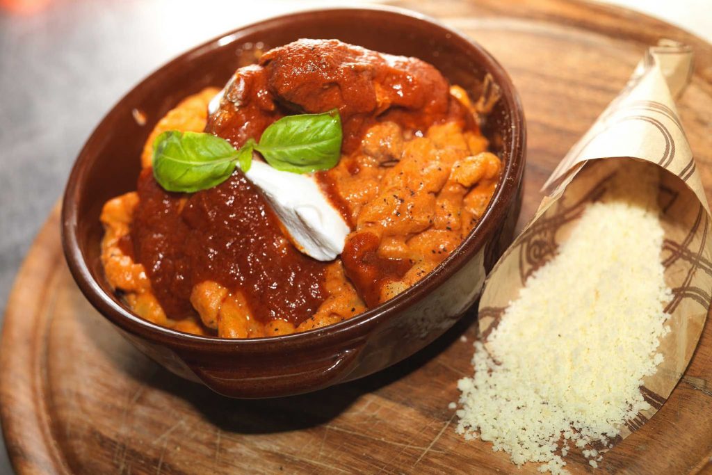 The best trattorias in Naples for authentic food