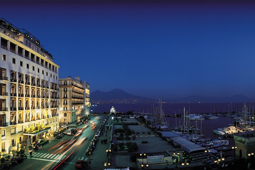 The most exclusive hotels in Naples for an unforgettable stay