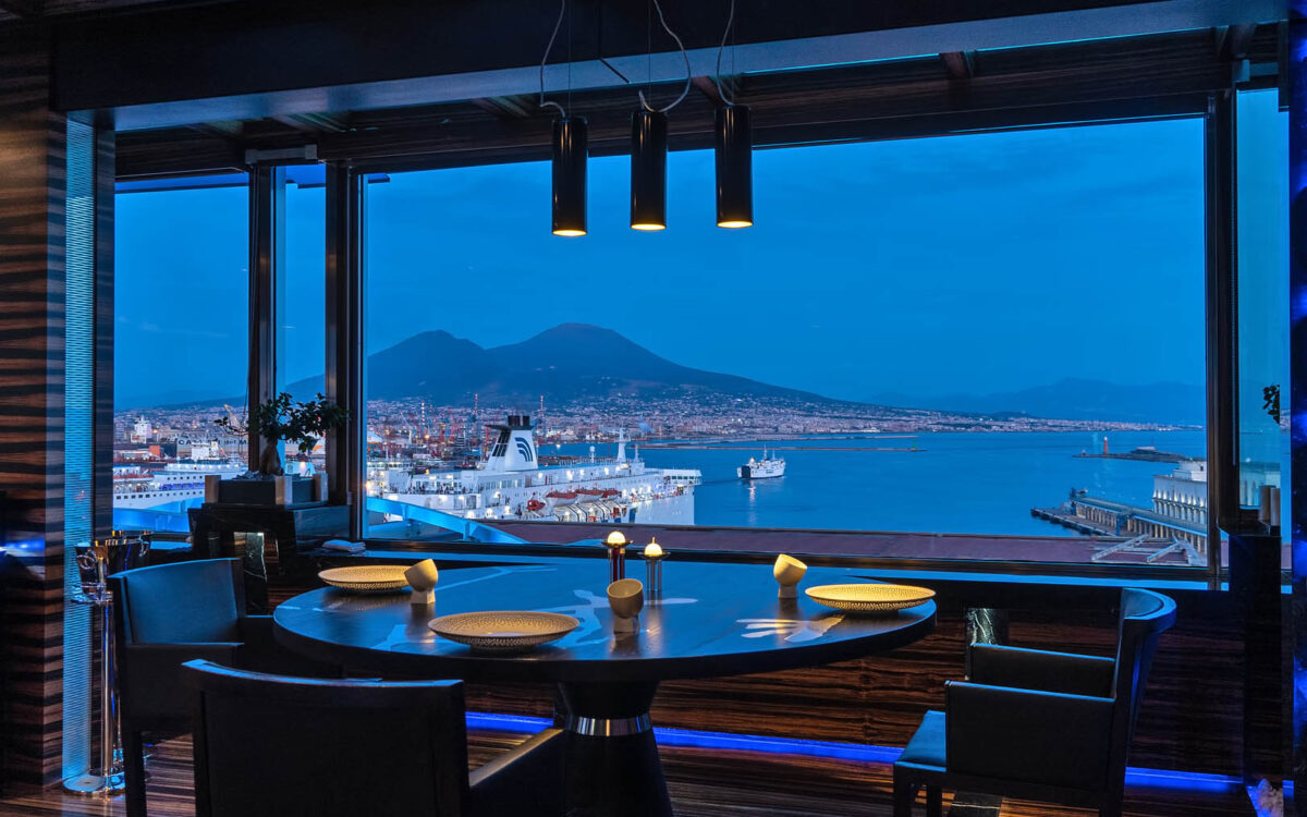 Beluga Bistrot & Terrace, Naples