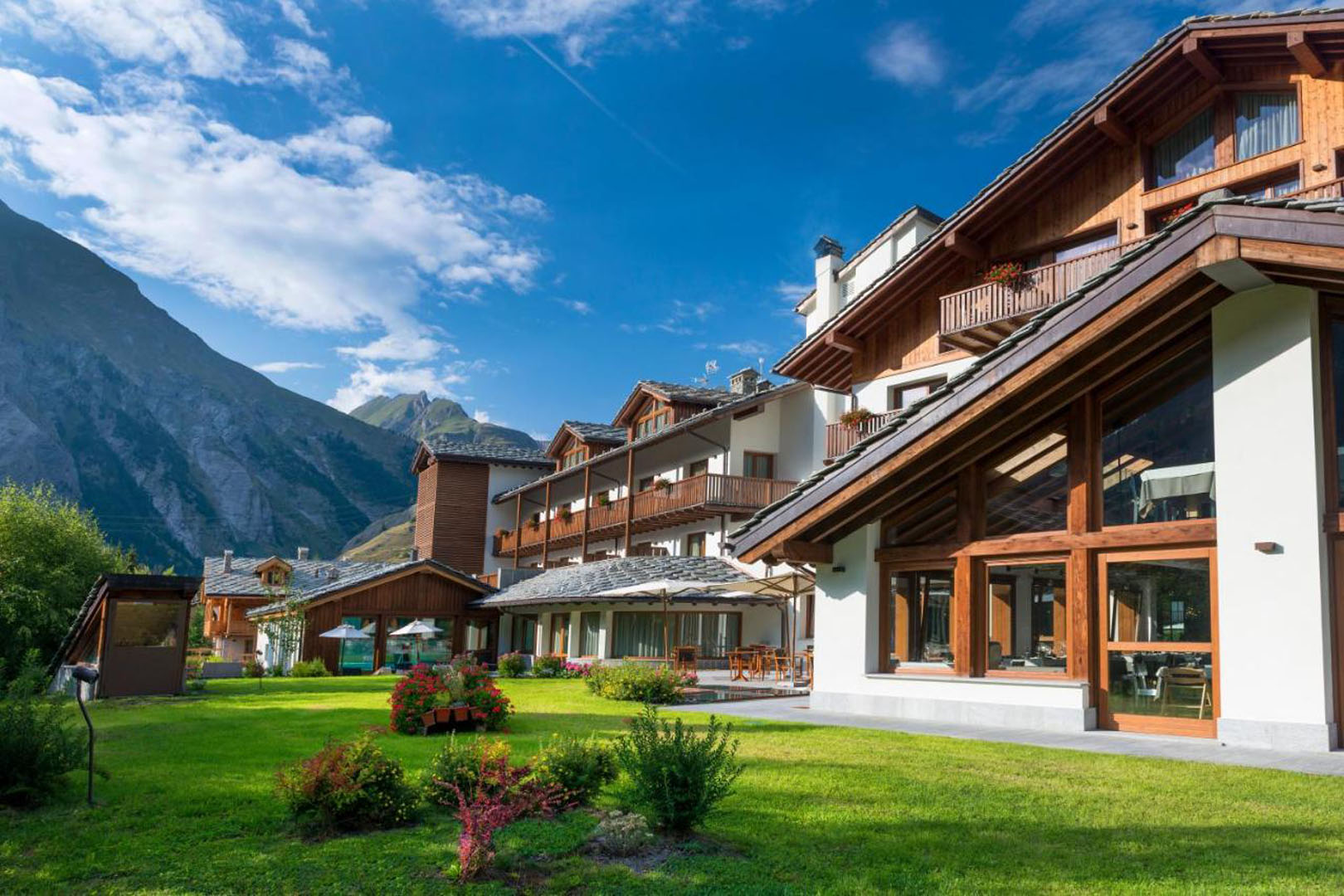 I Migliori Hotel di Montagna tra Spa Cucina Gourmet e Paesaggi Mozzafiato
