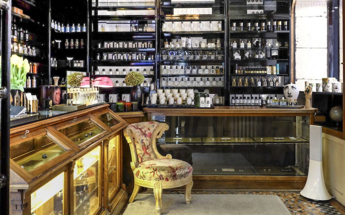 Carlotta's Perfumery, Verona