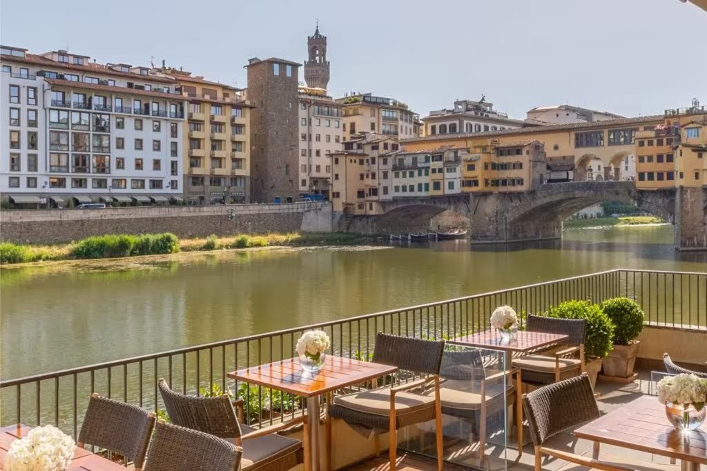 Guida per nomadi digitali a Firenze: lavorare con stile tra arte e caffè