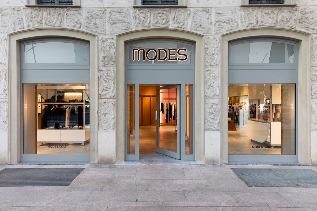 Modes Milan, fashion store