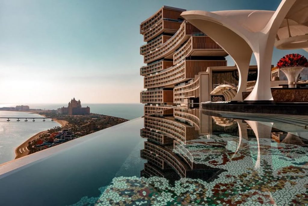 Top 10 Best Infinity Pools in Dubai | FLAWLESS.life - The Lifestyle Guide