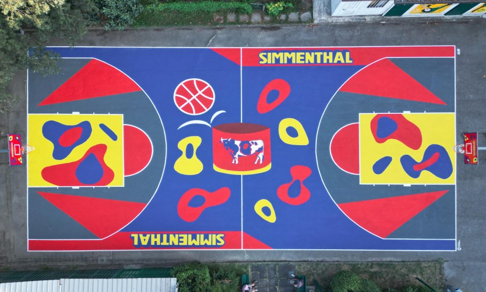 Simmenthal Inaugura Un Campo Da Basket a Milano