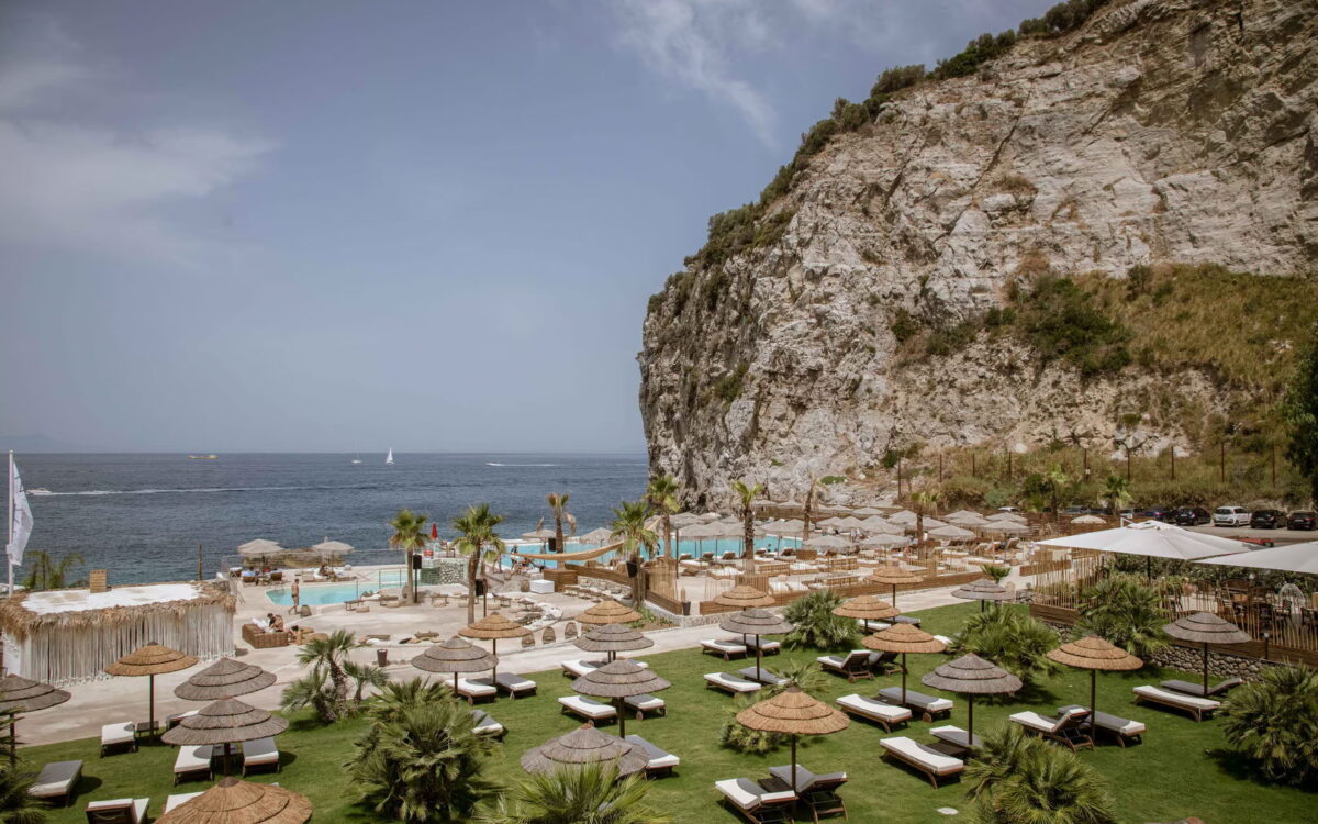 Maya Beach Experience, hotel in Massa Lubrense