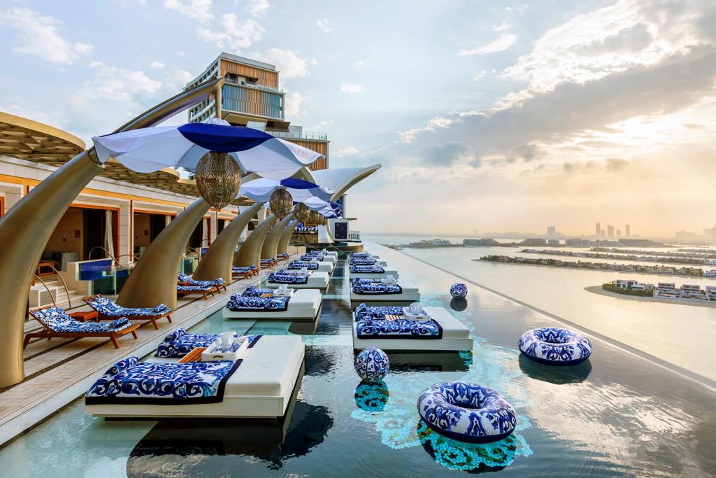 Le piscine a sfioro più belle di Dubai: Atlantis the Royal