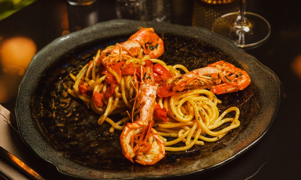 Il Menù Estivo di Osteria Pugliese Gatto Bianco è un Viaggio Tra Mare, Terra e Tradizioni Pugliesi