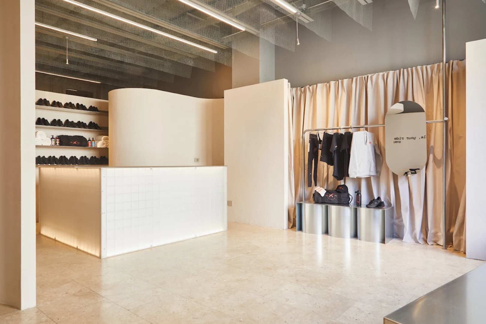 Gyru Cycling Studio