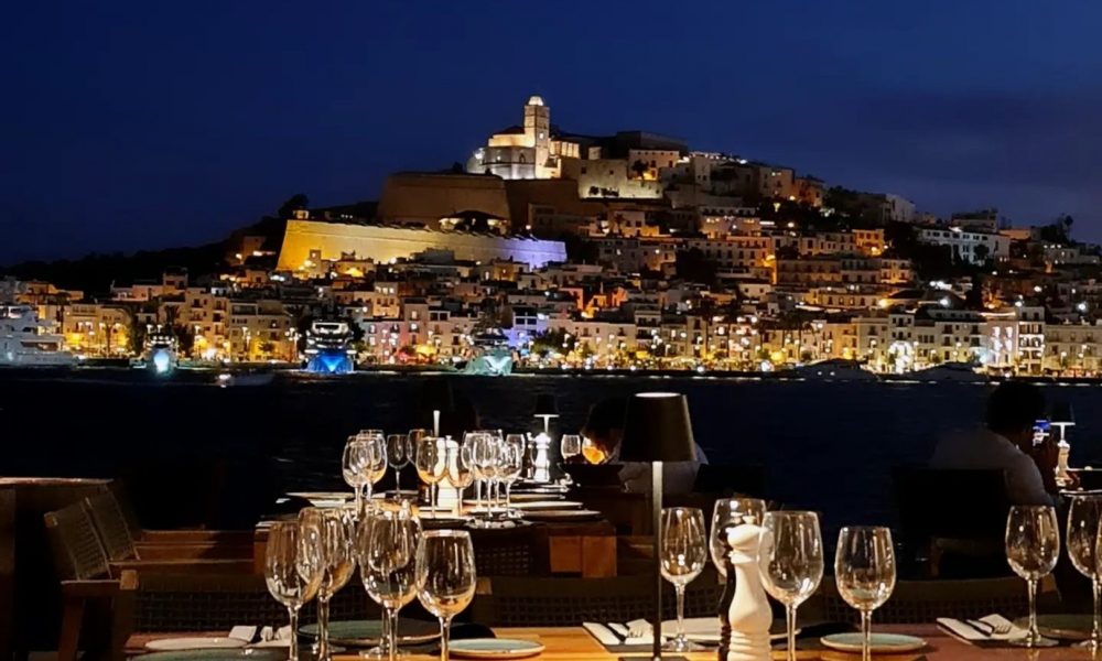 Calma Restaurant