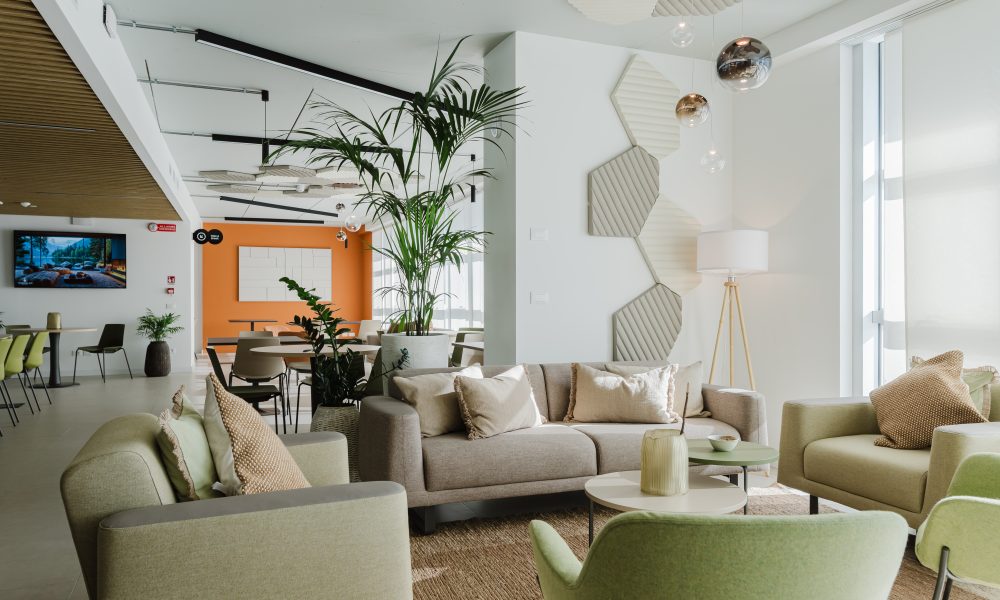 Coworking e sale riunioni per aziende e società di formazione a Venezia: apre Stella33 a Palazzo Isola Nova
